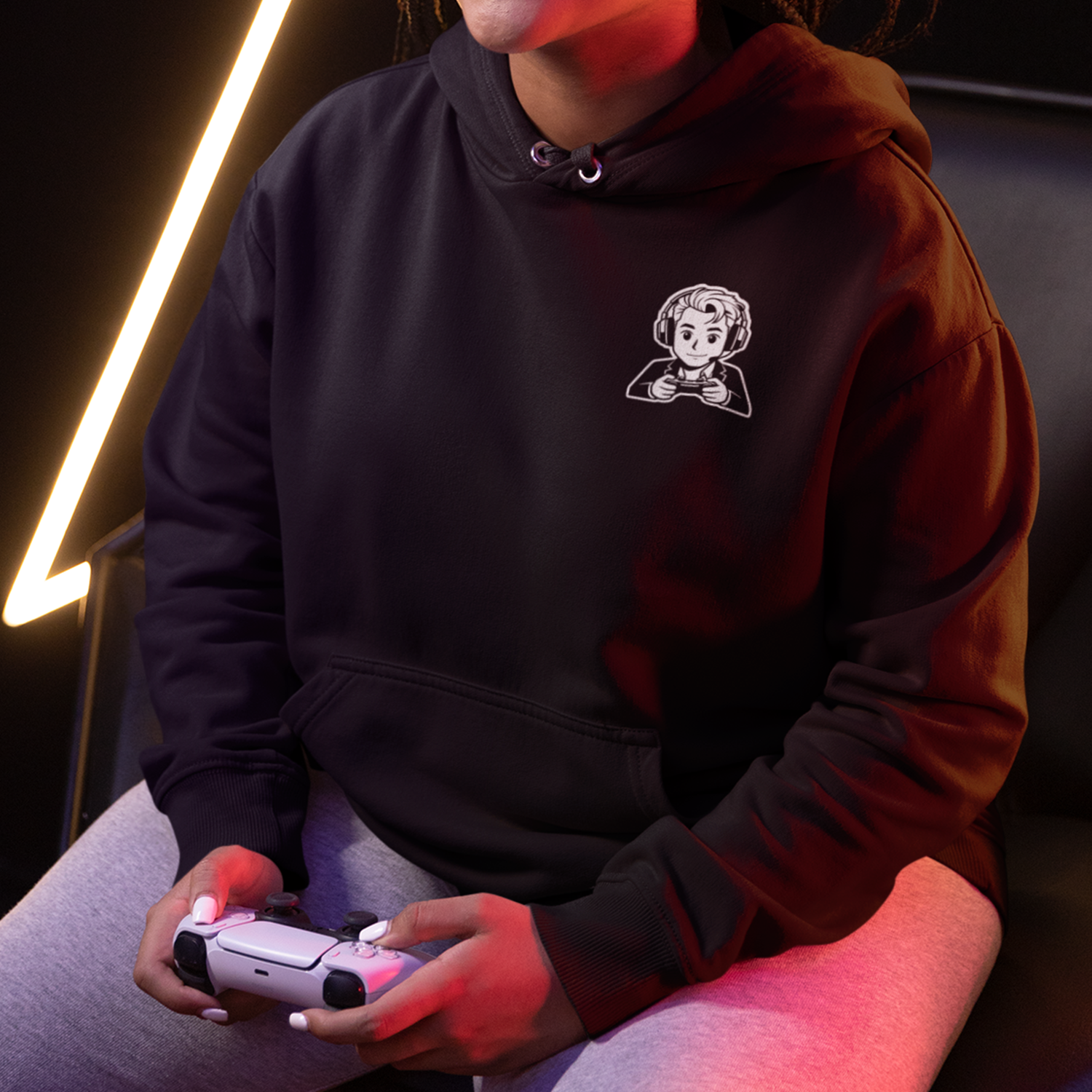 LEWIS BLOGS GAMING BADGE UNISEX OVERSIZED HOODIE
